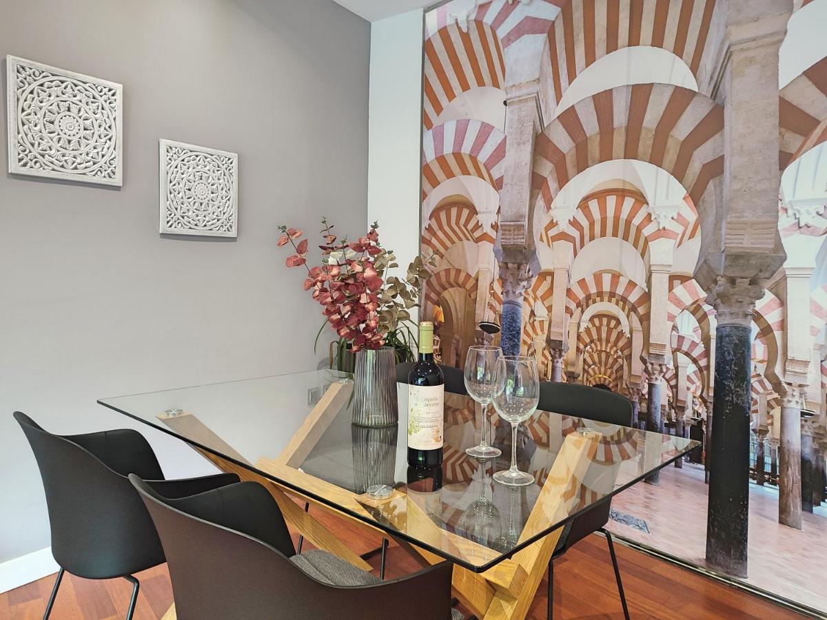 Victoria Center Apartment